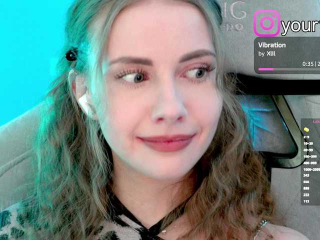 -VikkiL0vesCheese- from BongaCams is Freechat