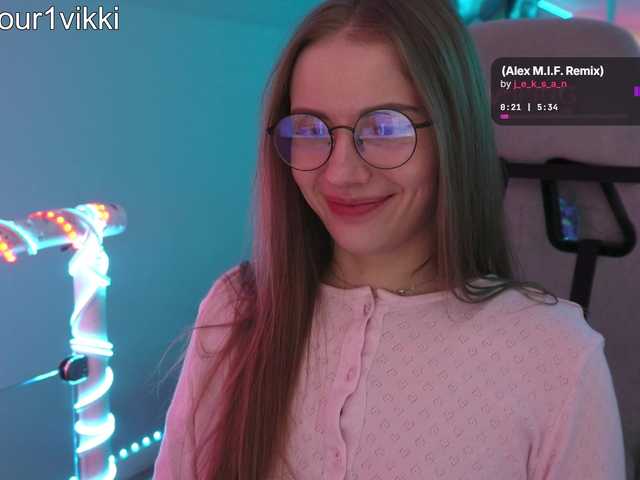 VikkiExtraCheese