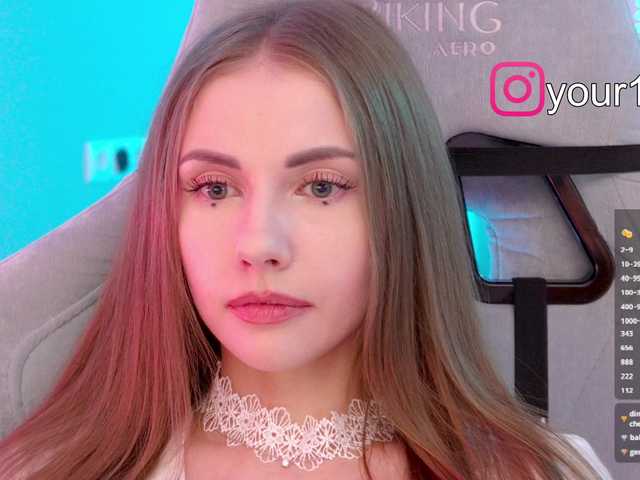 -VikkiL0vesCheese-'s BongaCams show and profile