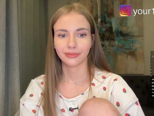 -VikkiL0vesCheese-'s BongaCams show and profile