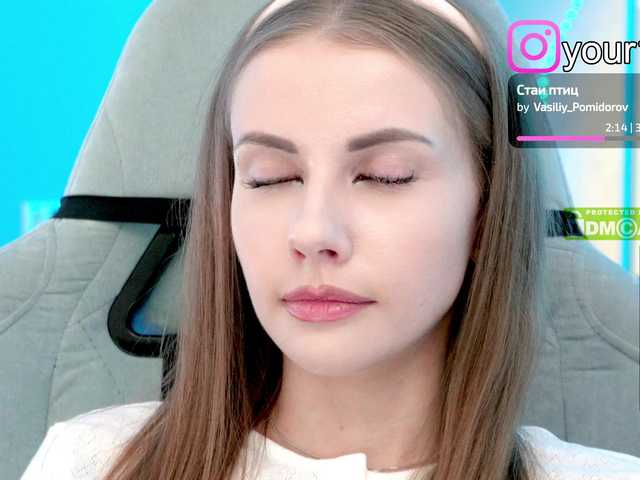 VikkiExtraCheese