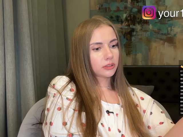 -VikkiL0vesCheese-'s BongaCams show and profile