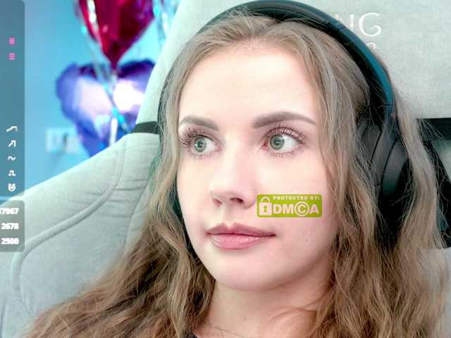 VikkiExtraCheese