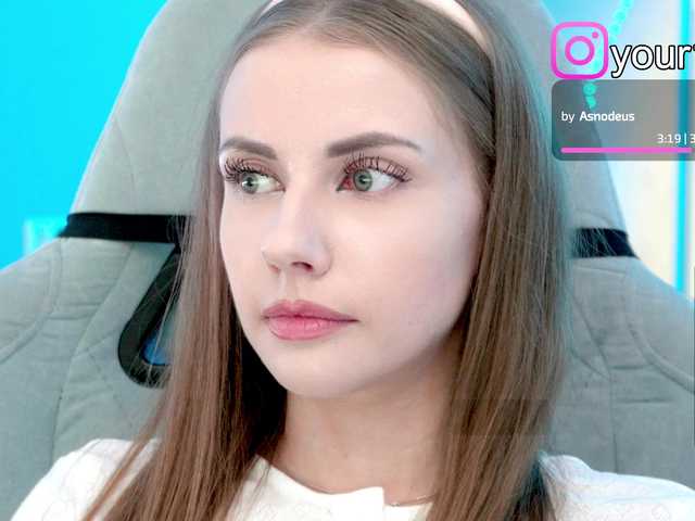 VikkiExtraCheese