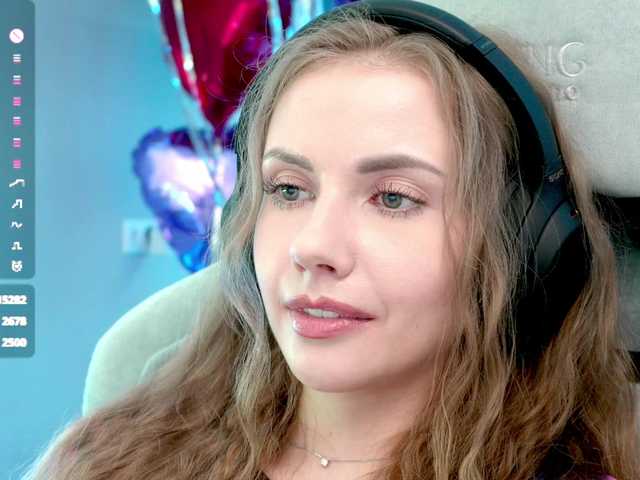 VikkiExtraCheese