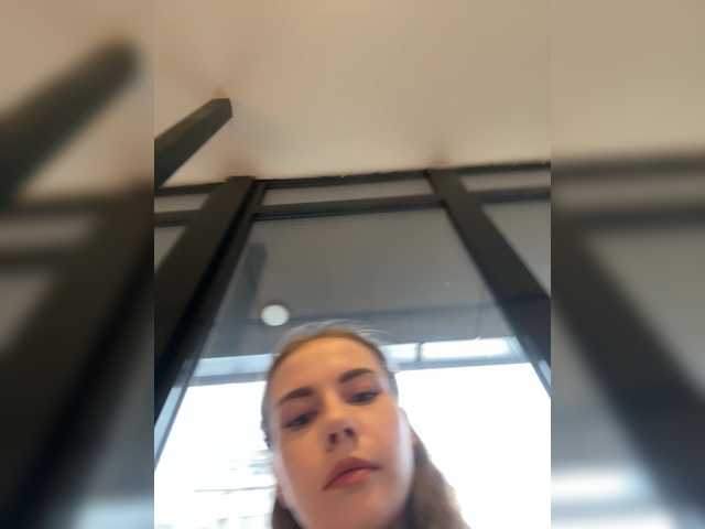 -VikkiL0vesCheese- from BongaCams