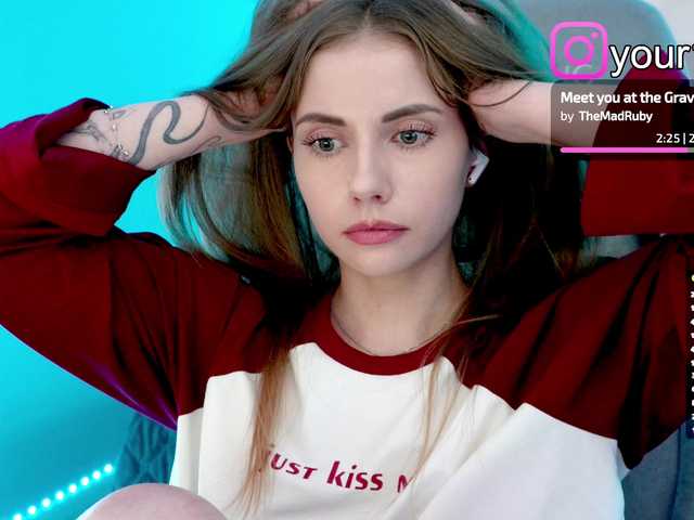 VikkiExtraCheese