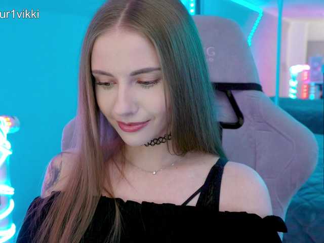 VikkiExtraCheese webcam