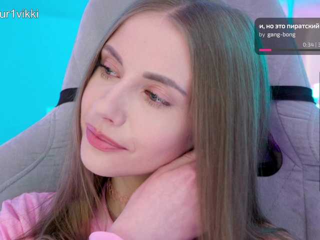 -VikkiL0vesCheese-'s BongaCams show and profile