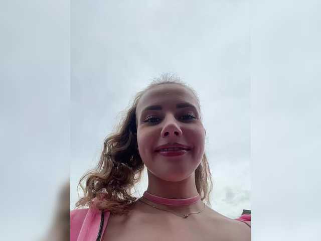 VikkiExtraCheese