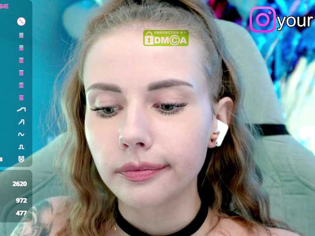 VikkiExtraCheese