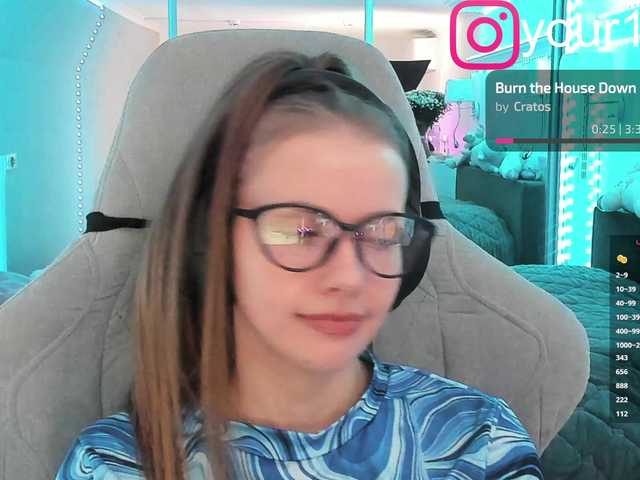 VikkiExtraCheese