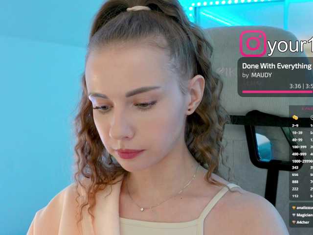 -VikkiL0vesCheese-'s BongaCams show and profile