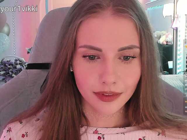 -VikkiL0vesCheese-'s BongaCams show and profile