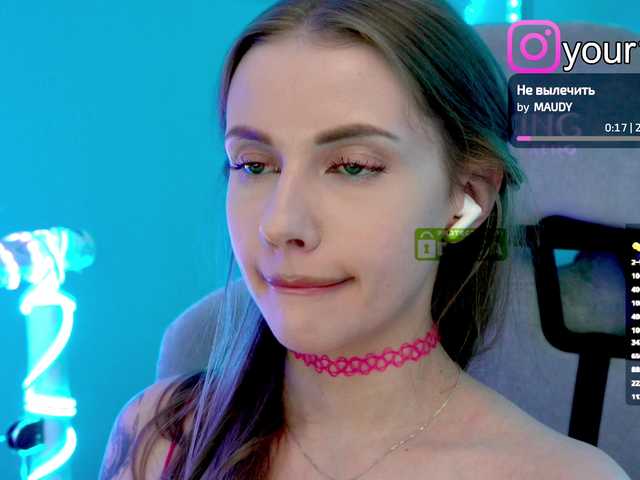 VikkiExtraCheese
