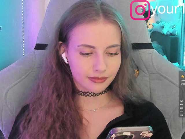 VikkiExtraCheese