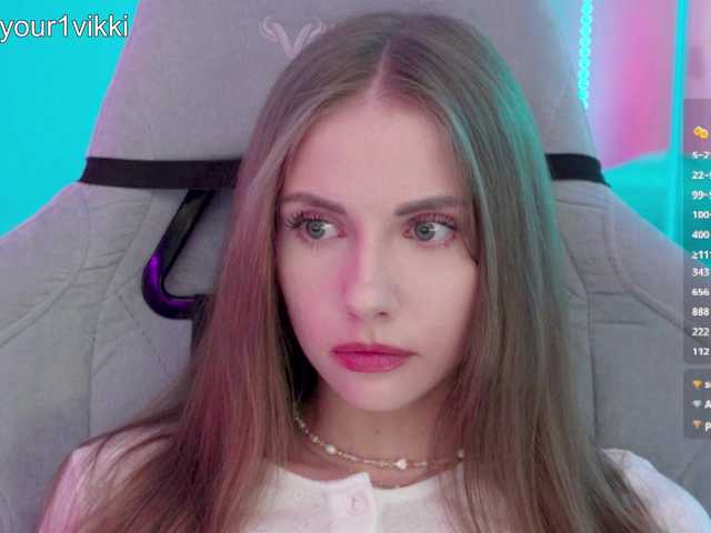 -VikkiL0vesCheese-'s BongaCams show and profile