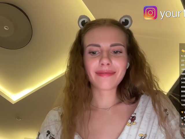 -VikkiL0vesCheese-'s BongaCams show and profile