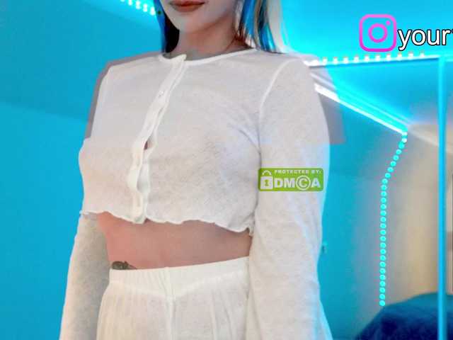 VikkiExtraCheese