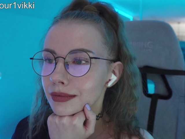 VikkiExtraCheese
