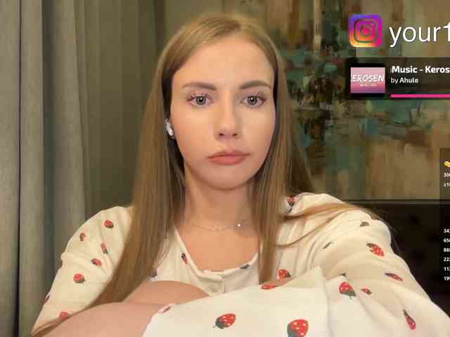 VikkiExtraCheese webcam