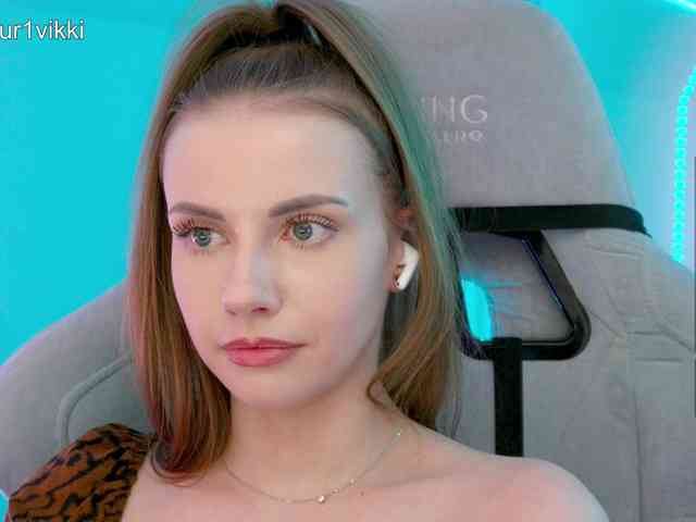 VikkiExtraCheese webcam