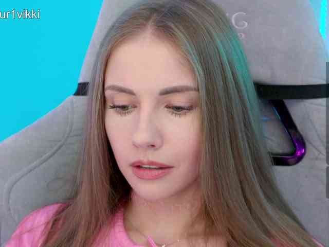 VikkiExtraCheese webcam