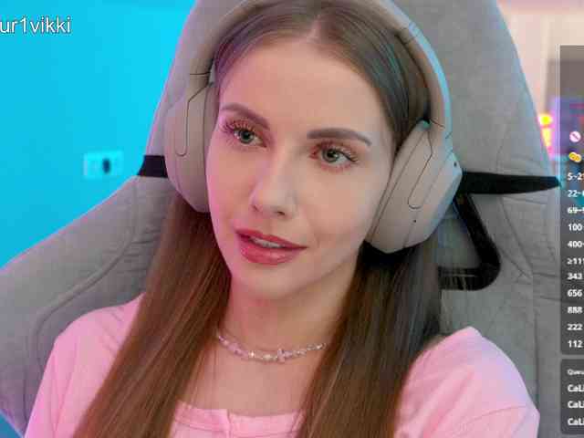 VikkiExtraCheese webcam