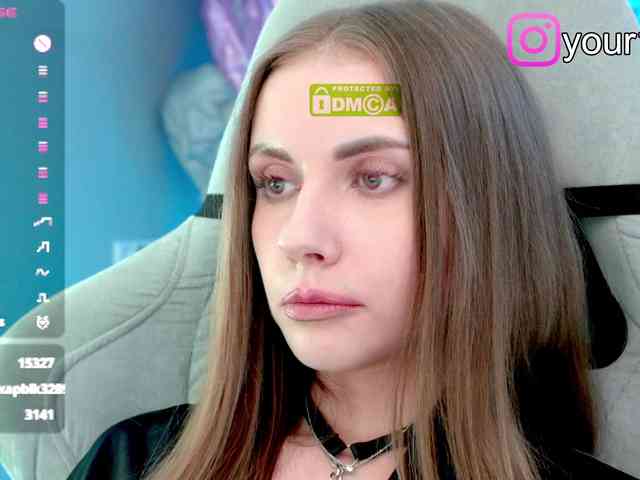 VikkiExtraCheese webcam