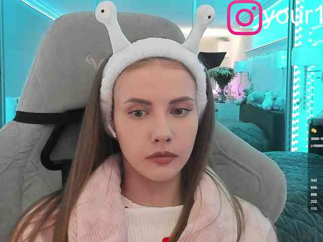 VikkiExtraCheese webcam