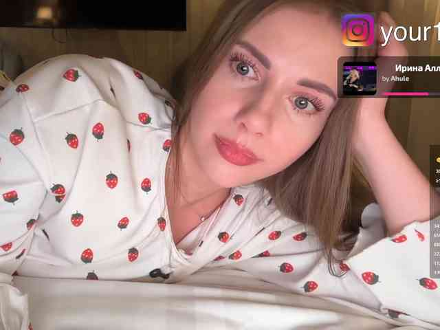 VikkiExtraCheese webcam