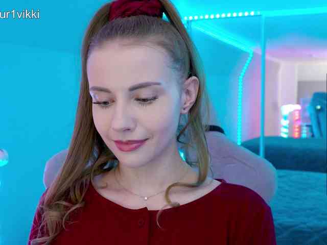 VikkiExtraCheese webcam