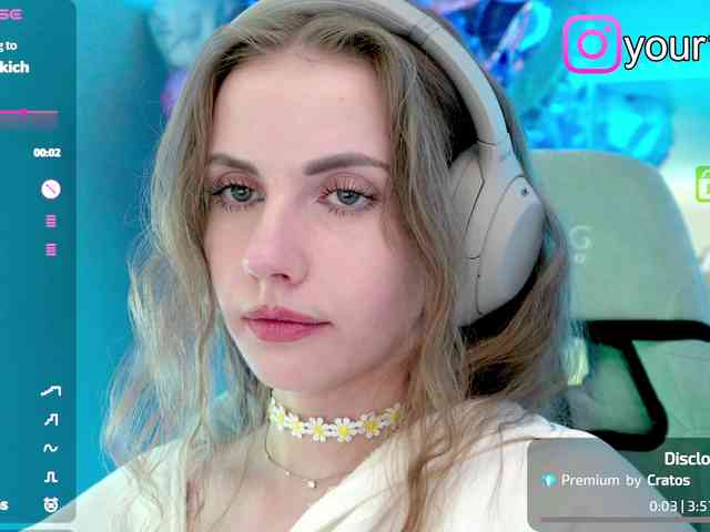 VikkiExtraCheese webcam
