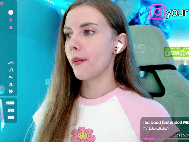 porn live -VikkiL0vesCheese-