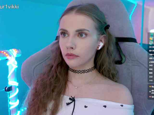 VikkiExtraCheese webcam