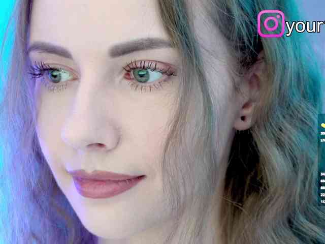 VikkiExtraCheese webcam