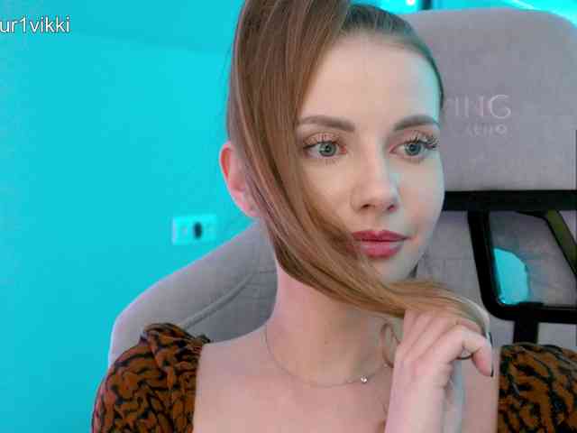 VikkiExtraCheese webcam