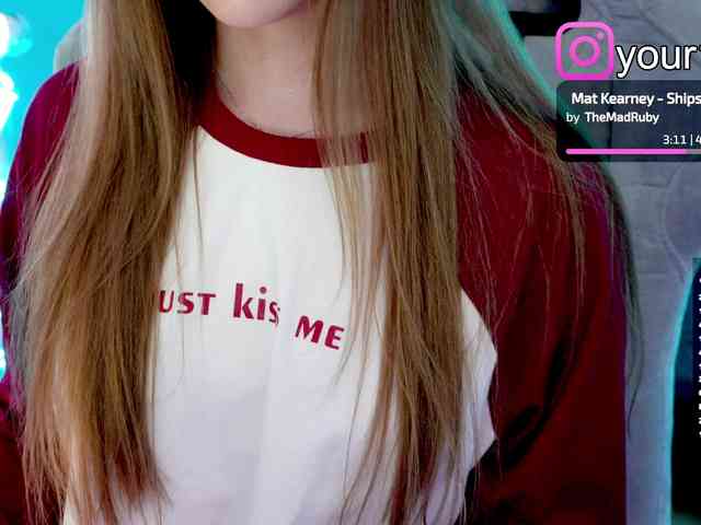 VikkiExtraCheese webcam