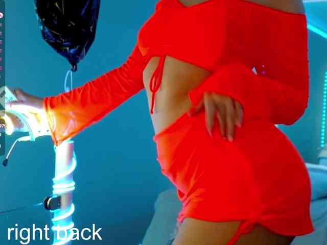 VikkiExtraCheese