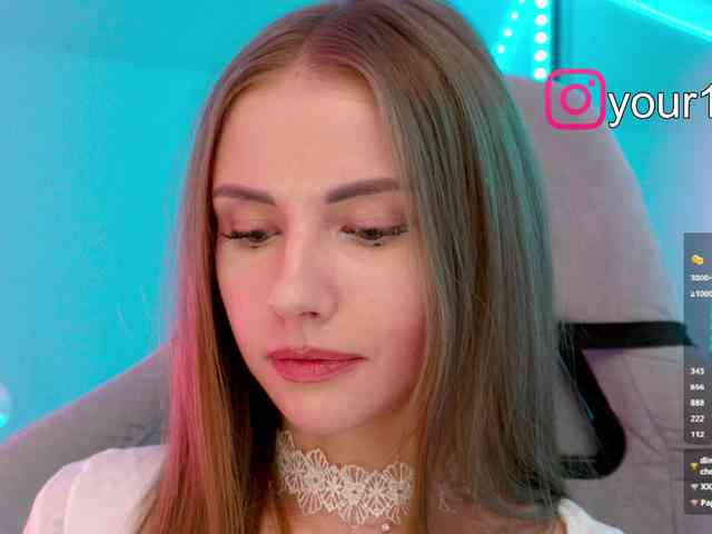 VikkiExtraCheese webcam