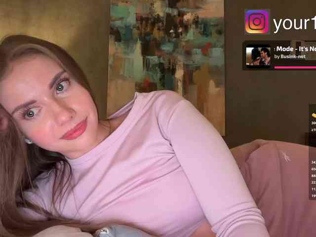 VikkiExtraCheese webcam