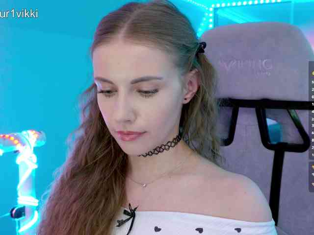 VikkiExtraCheese webcam