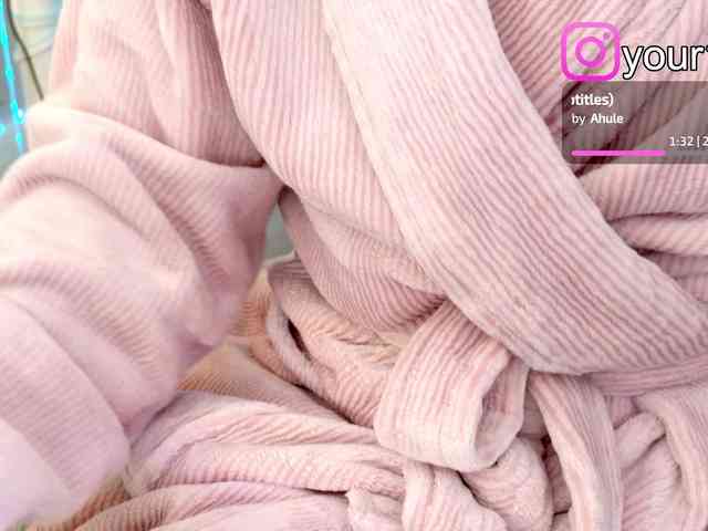 VikkiExtraCheese webcam