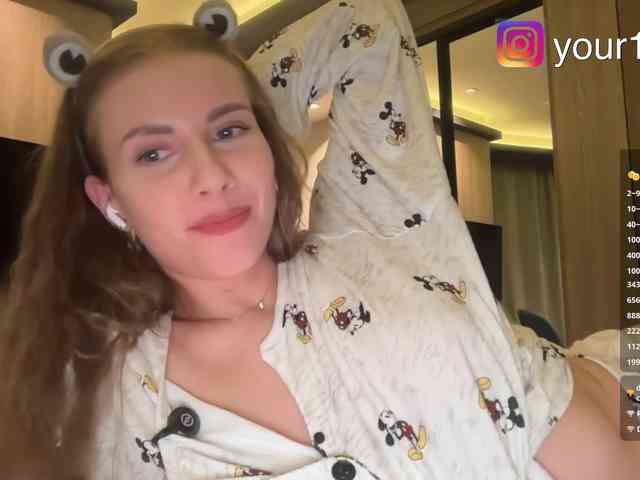 VikkiExtraCheese webcam