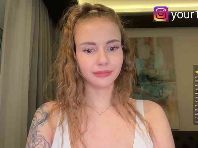 VikkiExtraCheese webcam