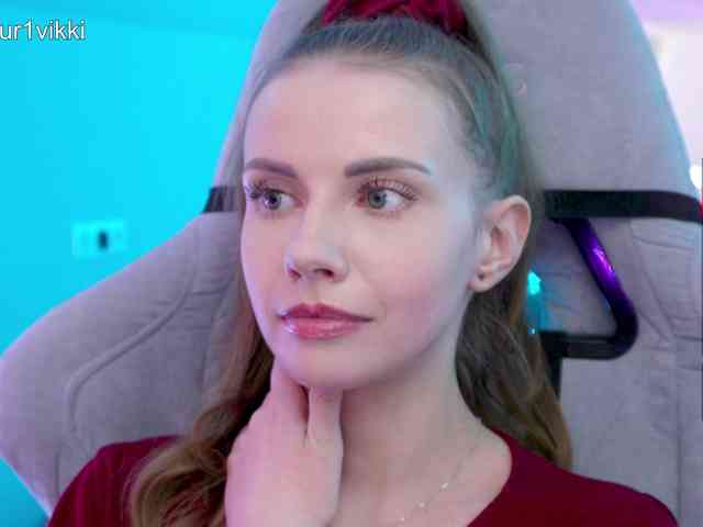VikkiExtraCheese webcam