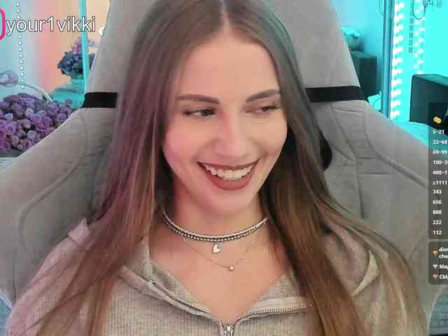VikkiExtraCheese webcam