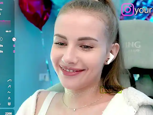 -VikkiL0vesCheese-