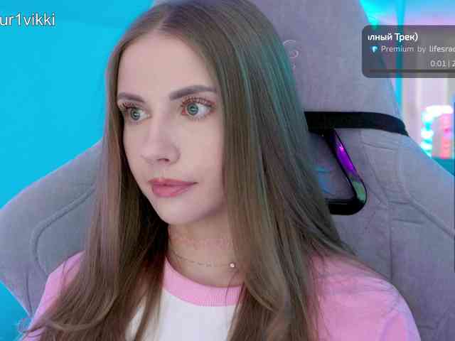 VikkiExtraCheese webcam