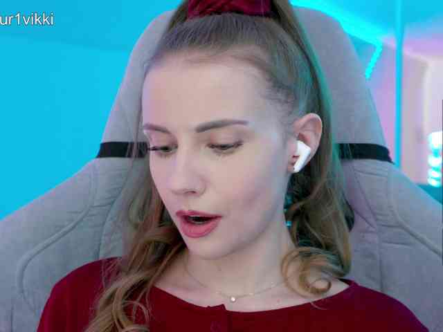 VikkiExtraCheese webcam